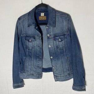 Levi’s Red Tag Lightly Distressed Blue Denim Jacket Jean Jacket M Festival Retro
